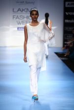 Model walk the ramp for Wendell Rodericks show at Lakme Fashion Week Day 2 on 4th Aug 2012 (30).JPG